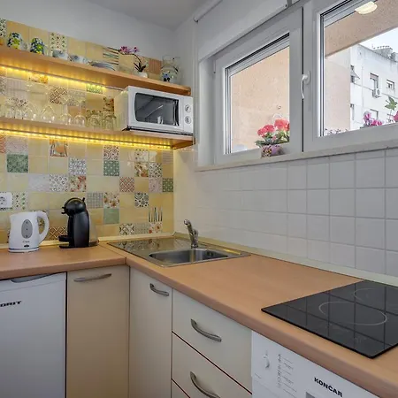 Room&studio Just Enjoy