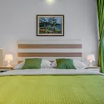 Apartment Room&studio Just Enjoy Split