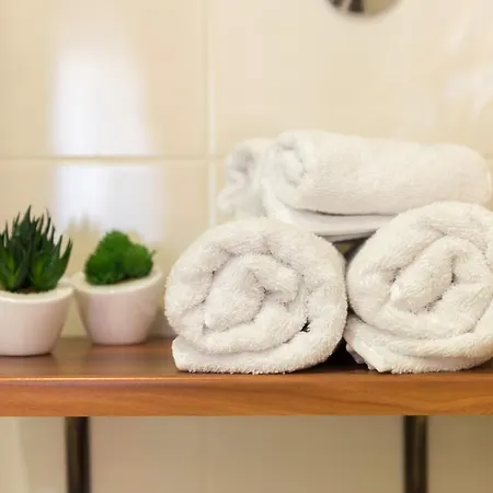 Room&studio Just Enjoy *