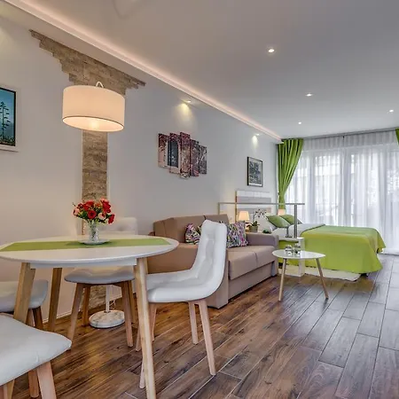 דירה Room&studio Just Enjoy ספליט