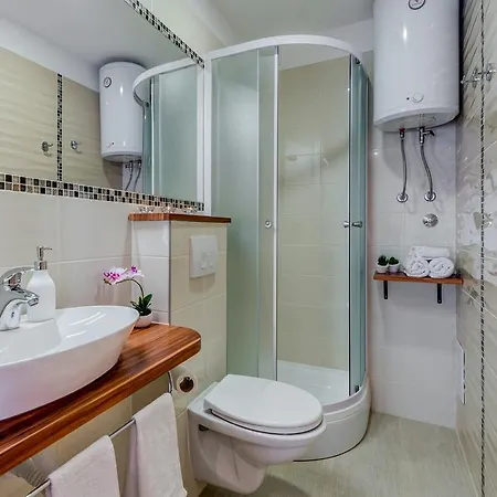 Апартаменты Room&studio Just Enjoy